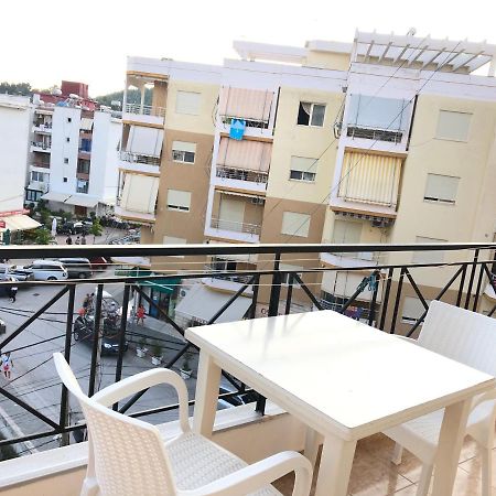 Center Hotel Pirro Himare Luaran gambar