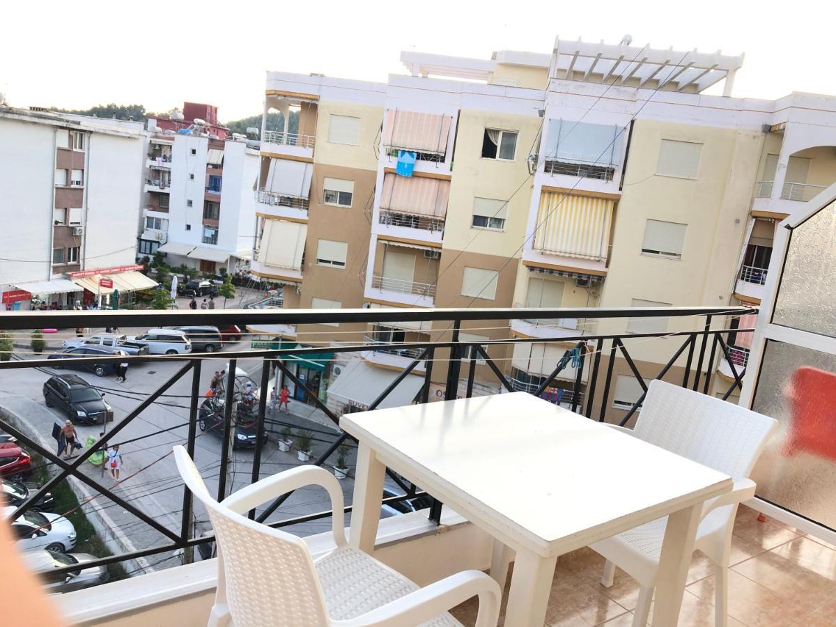 Center Hotel Pirro Himare Luaran gambar